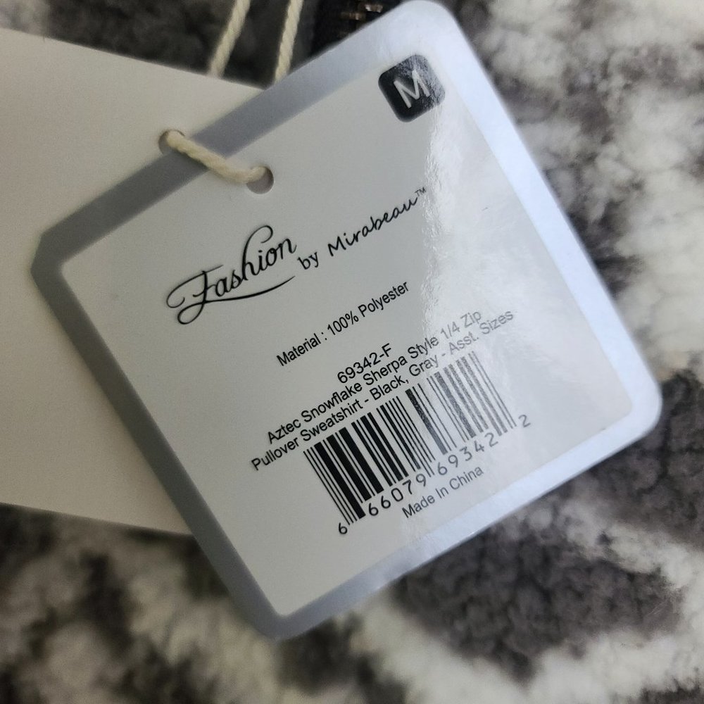 NWT Fashion by Mirabeau Grey & White Patterned Fleece Pullover - Picture 4 of 5